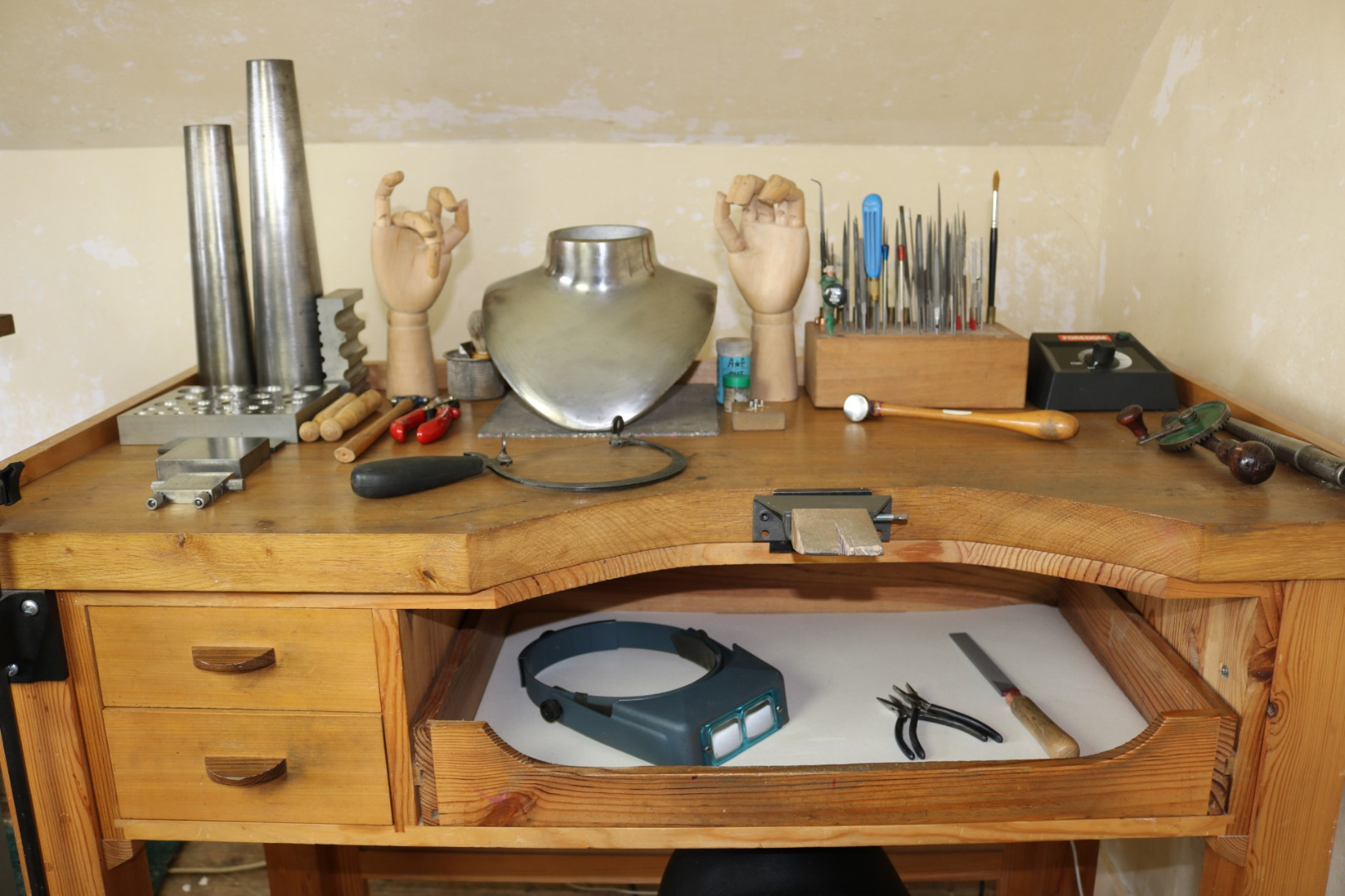 Bench and Tools Bench and Tools