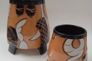 Orange pots