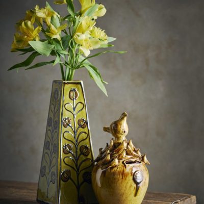 Obelisk vase and cuckoo whistle moneybox Obelisk vase and cuckoo whistle moneybox