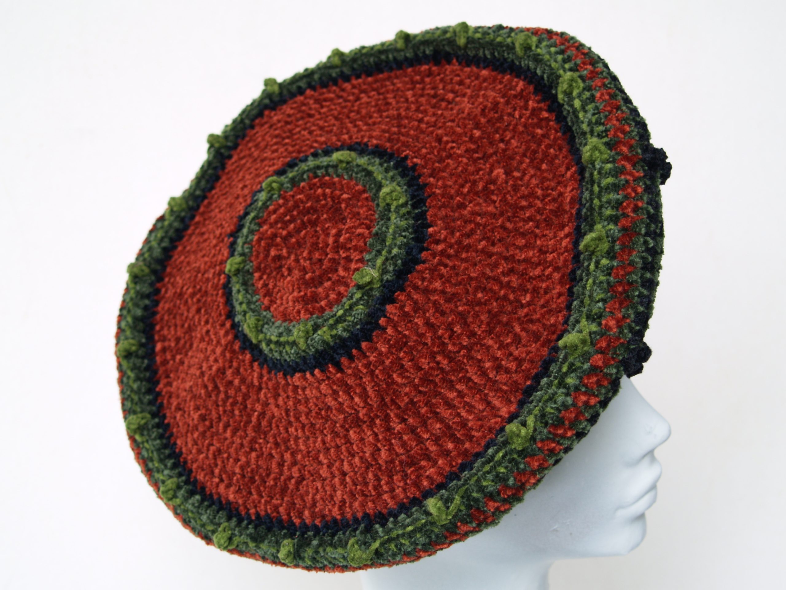 "Tudor Tammy" in chenille yarn